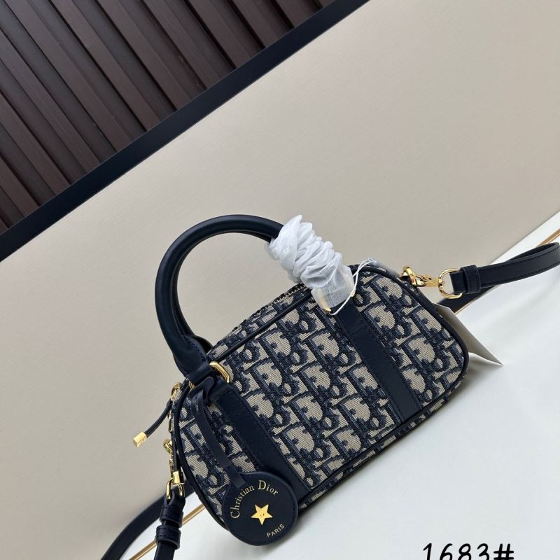 D*or top handle bags